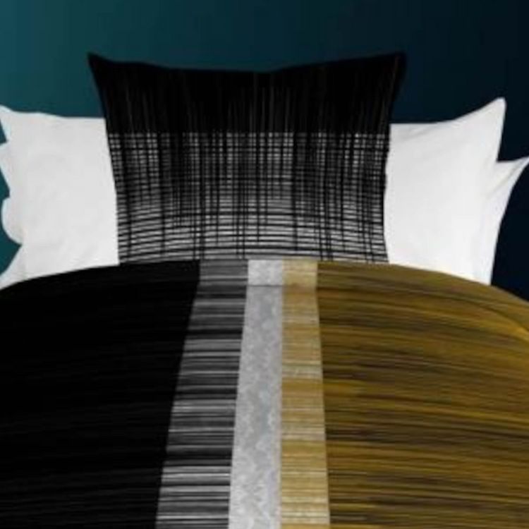 Soleil d'ocre Parure de lit GRAPHIQUE Grosses soldes ❤️ Soleil D'ocre Parure De Lit GRAPHIQUE ???? -LOLLYBEL Magasin unnamed file 932