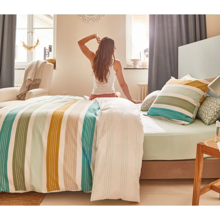 De gros 🥰 ACTUEL Parure Housse De Couette En Polycoton 52 Fils Motifs Rayures REMI 💯 1 De gros 🥰 ACTUEL Parure Housse De Couette En Polycoton 52 Fils Motifs Rayures REMI 💯